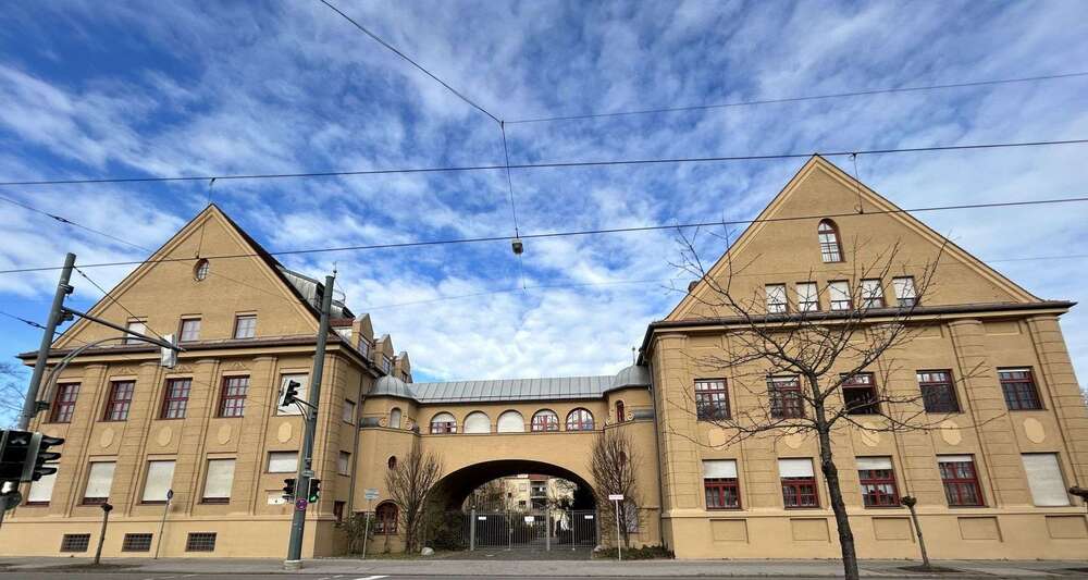 Wohnung zum Kaufen in Augsburg 185.000 € 44 m² 2 zimmer