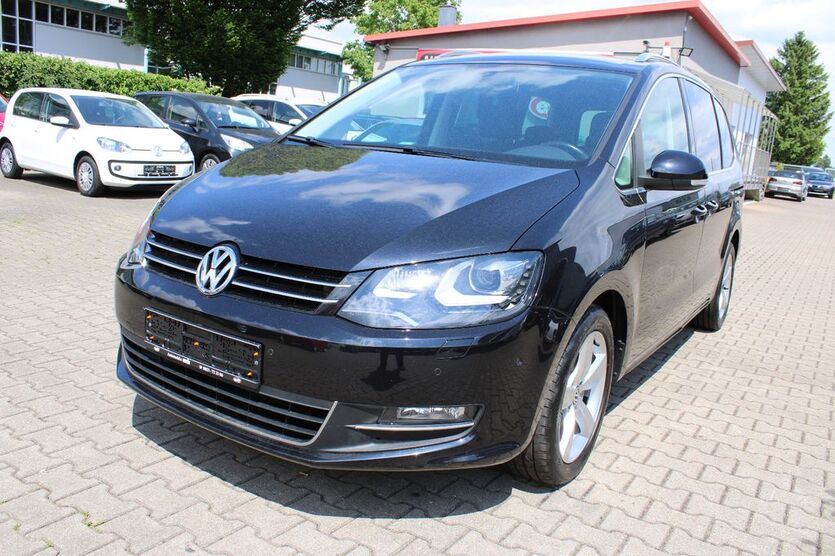 VW Sharan 178.795 km 11.990 € Augsburg 86165