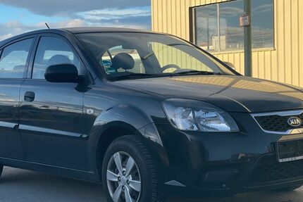 Kia Rio 119.486 km 950 &euro; Friedberg 86316