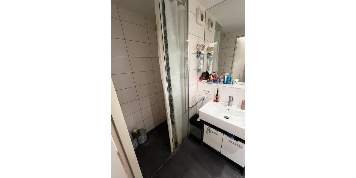 Etagenwohnung Augsburg Hochzoll - 1 Zimmer, 26 m&sup2;, 490&euro; | Angebot:26385677
