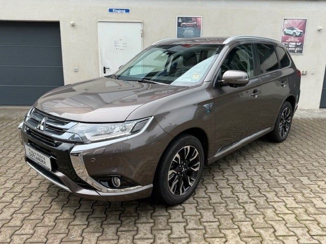 Plug-in Hybrid Outlander