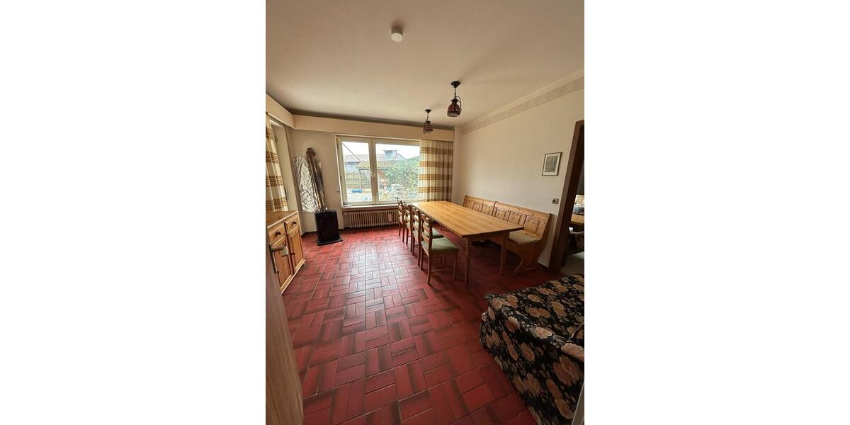 Einfamilienhaus Pöttmes - 17 Zimmer, 300 m&sup2;, 3.350&euro; | Angebot:24448406