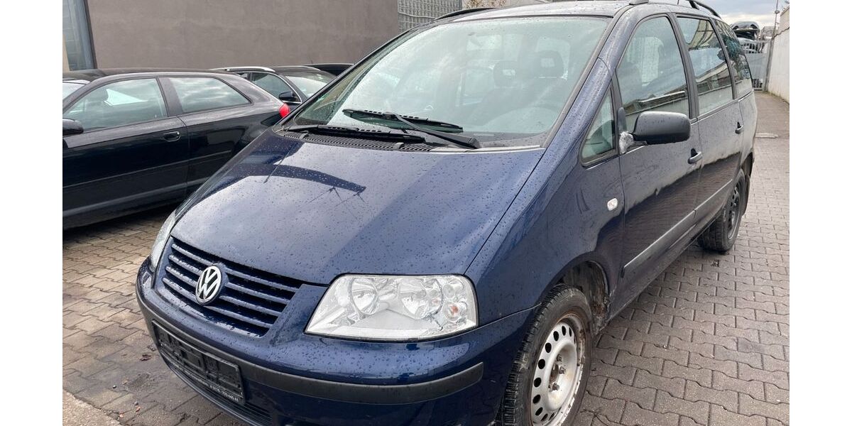 VW Sharan 179.000 km 1.234 € Augsburg 86165