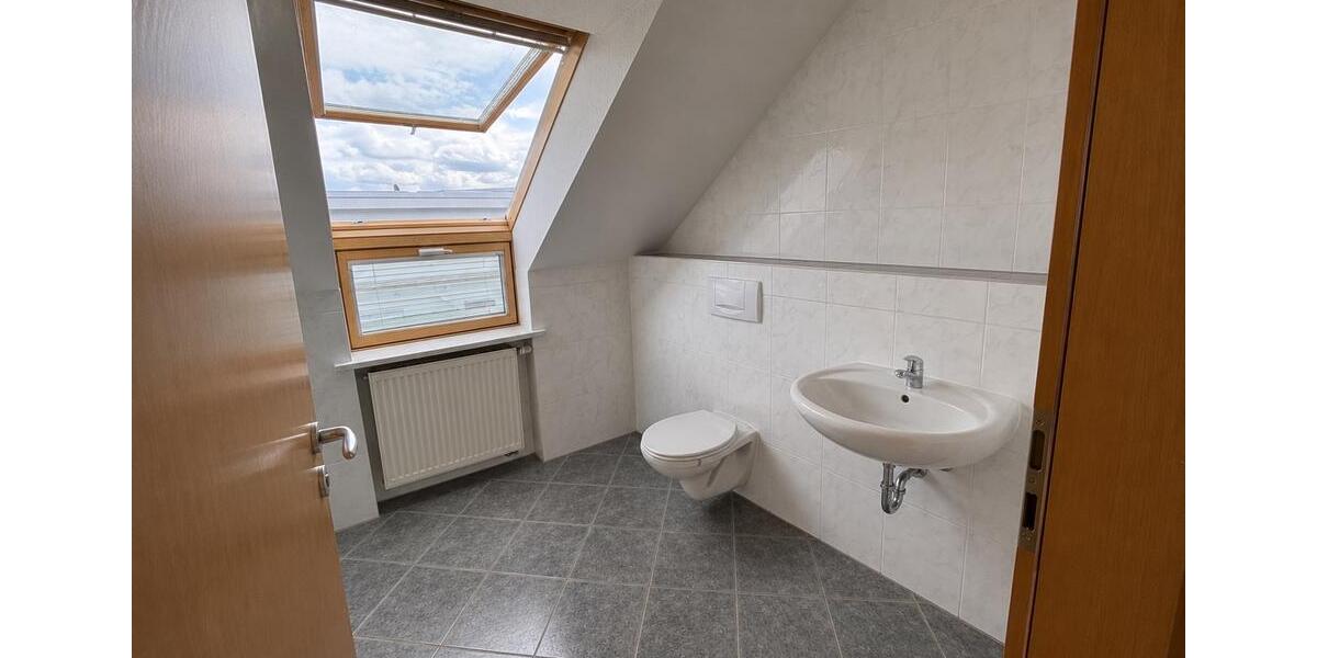Dachgeschoßwohnung Gersthofen - 2 Zimmer, 48 m&sup2;, 329.000&euro; | Angebot:26845530