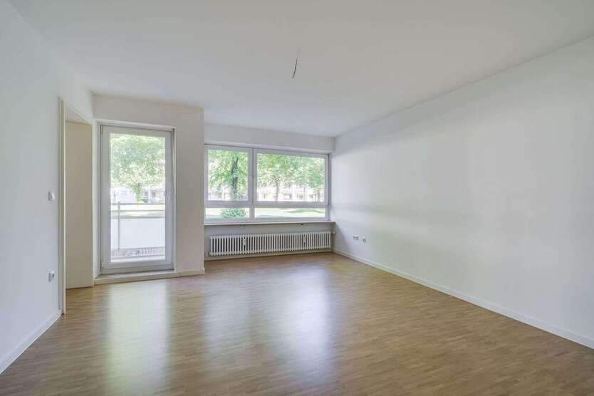 Wohnung zum Mieten in Augsburg 553 € 43.54 m²