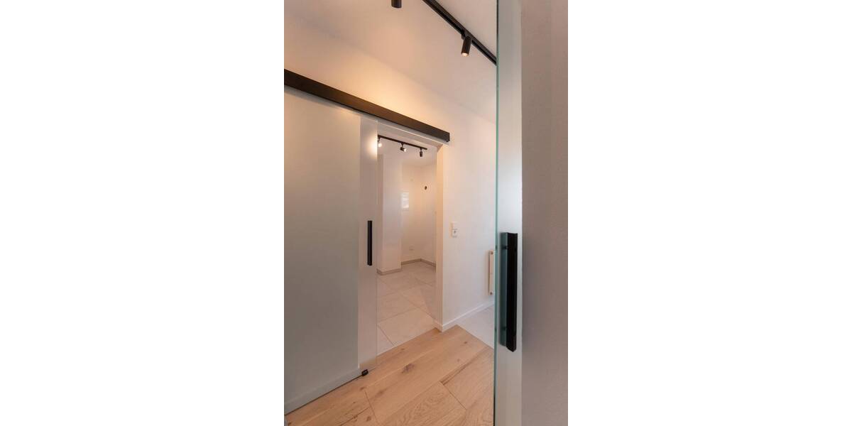 Etagenwohnung Augsburg Lechhausen Lechhausen - 4 Zimmer, 90 m&sup2;, 395.000&euro; | Angebot:26795127