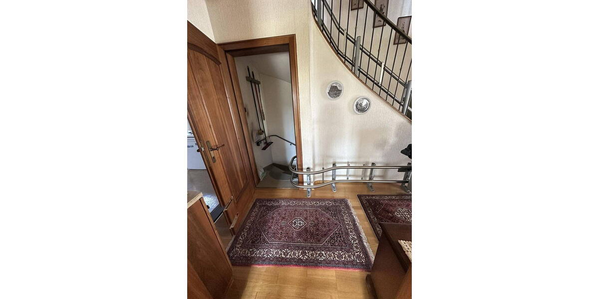 Einfamilienhaus Augsburg Lechhausen - 7 Zimmer, 220 m&sup2;, 890.000&euro; | Angebot:26522237