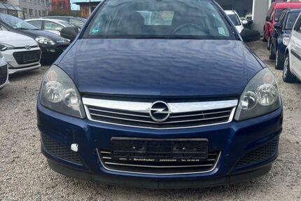 Opel Astra 88.000 km 1.199 € Augsburg 86154