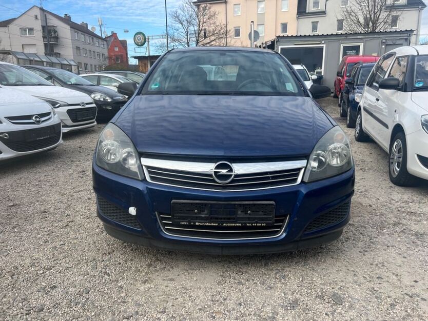 Opel Astra 88.000 km 1.199 € Augsburg 86154