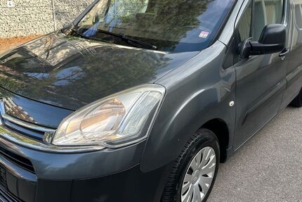 Citroen Berlingo 212.600 km 1.990 &euro; Augsburg 86154