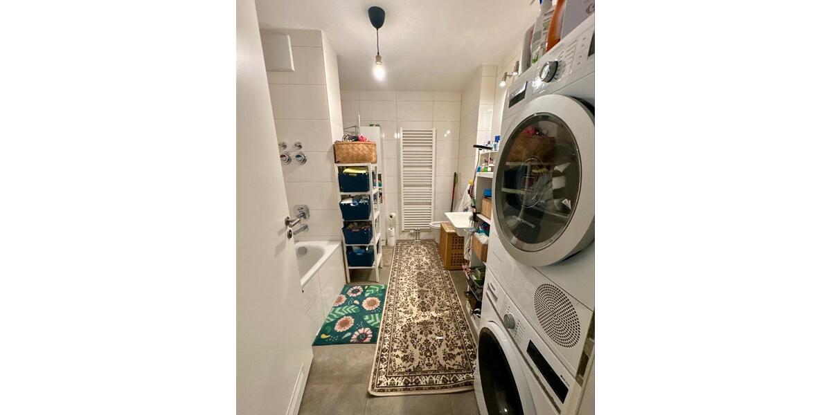 Etagenwohnung Neusäß - 3 Zimmer, 88 m&sup2;, 1.300&euro; | Angebot:26696380
