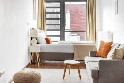 Wohnung Augsburg Innenstadt - 2 Zimmer, 2.927&euro; | Angebot:26351263