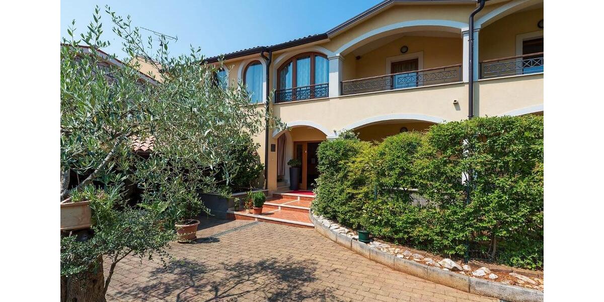 Einfamilienhaus Langweid am Lech - 2.300.000&euro; | Angebot:26786343