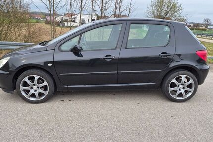 Peugeot 307 181.500 km 1.650 &euro; Wiedenzhausen 85259