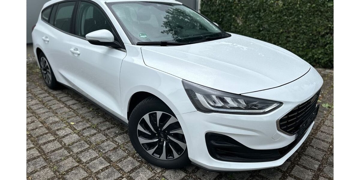 Ford Focus 37.000 km 17.990 &euro; Dinkelscherben 86424