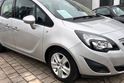 Opel Meriva 76.000 km 7.900 &euro; Königsbrunn 86343