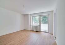 Wohnung zum Mieten in Augsburg 401 € 29.32 m²