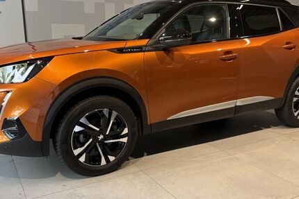 Peugeot 2008 38.432 km 16.995 &euro; Augsburg 86179