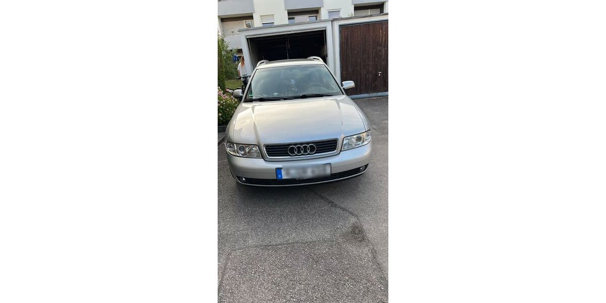 Audi A4 285.000 km 650 € Augsburg 86161