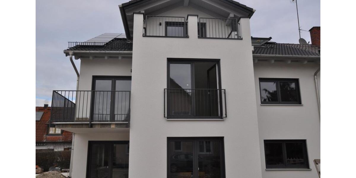 Etagenwohnung Jesenwang - 4 Zimmer, 109 m&sup2;, 1.690&euro; | Angebot:26537151