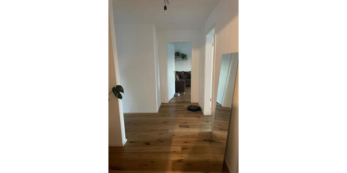 Etagenwohnung Augsburg Innenstadt - 1 Zimmer, 20 m&sup2;, 660&euro; | Angebot:24627917