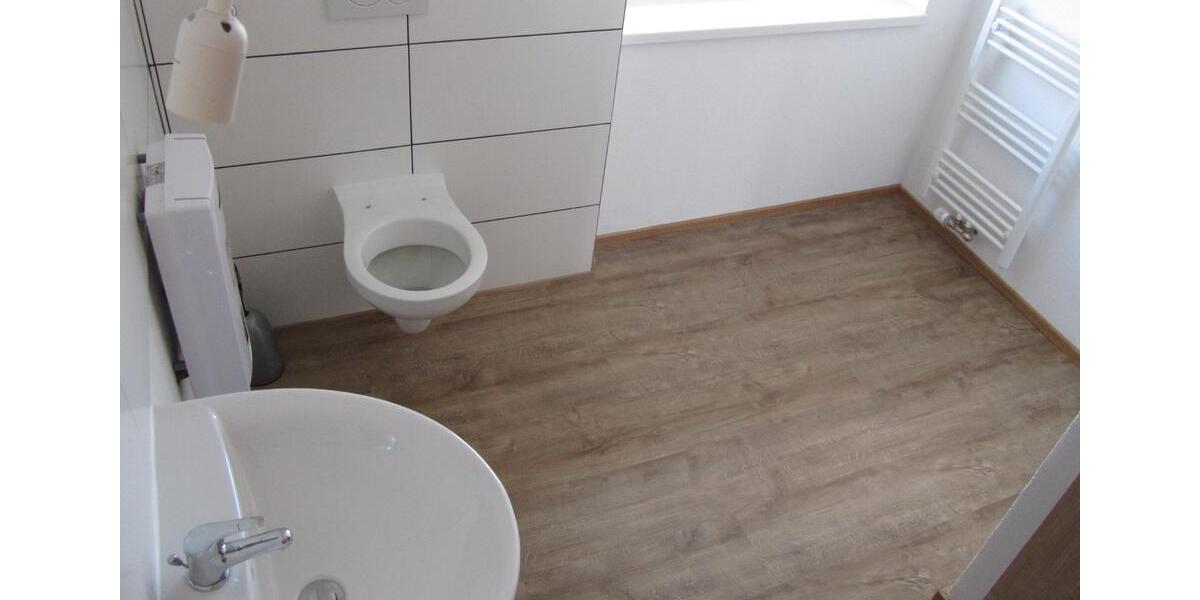 Etagenwohnung Hiltenfingen - 3 Zimmer, 80 m&sup2;, 980&euro; | Angebot:26591682