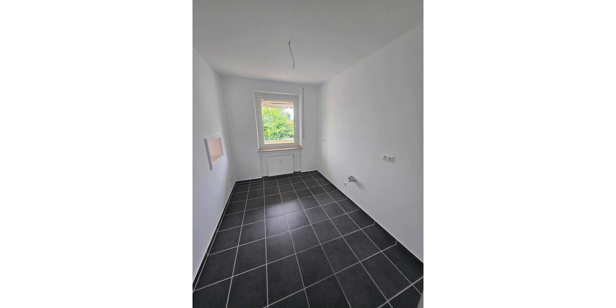 Erdgeschoßwohnung Königsbrunn - 3 Zimmer, 92 m&sup2;, 419.000&euro; | Angebot:26614019