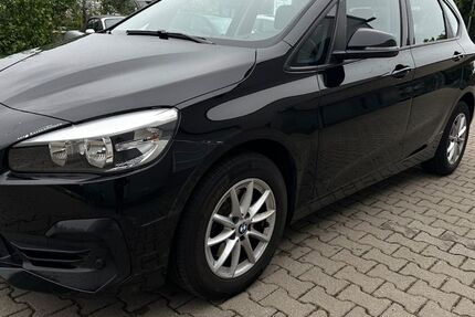 BMW 218 Active Tourer 96.450 km 17.900 &euro; Augsburg 86153