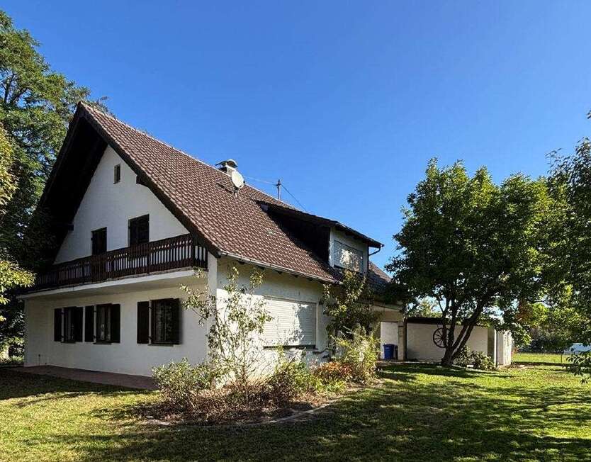Haus zum Kaufen in Buttenwiesen-Pfaffenhofen a.d.Zusam 385.000 € 174 m² 6 zimmer