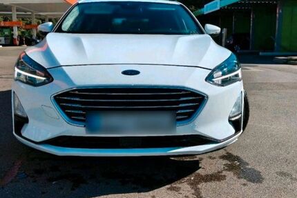 Ford Focus 50.600 km 13.999 &euro; Königsbrunn 86343