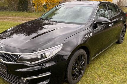 Kia Optima 205.500 km 7.900 &euro; Augsburg 86169