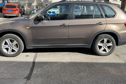 BMW X5 177.000 km 12.700 &euro; Augsburg 86150