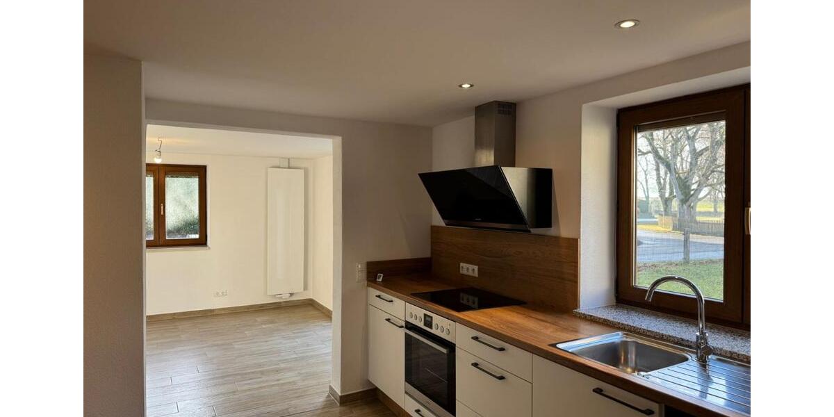 Reihenhaus Steindorf - 6 Zimmer, 153 m&sup2;, 1.500&euro; | Angebot:25969563