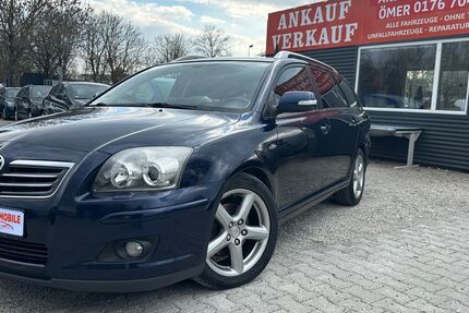 Toyota Avensis 245.000 km 2.990 &euro; Augsburg 86167