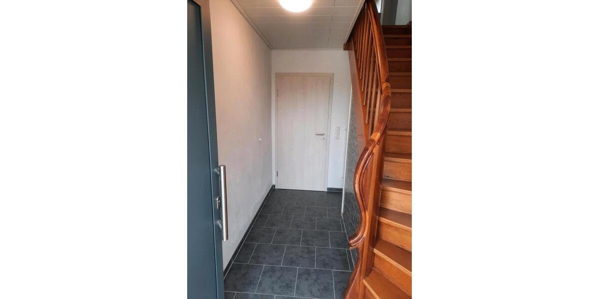 Dachgeschoßwohnung Buttenwiesen - 3 Zimmer, 61 m&sup2;, 930&euro; | Angebot:26580914
