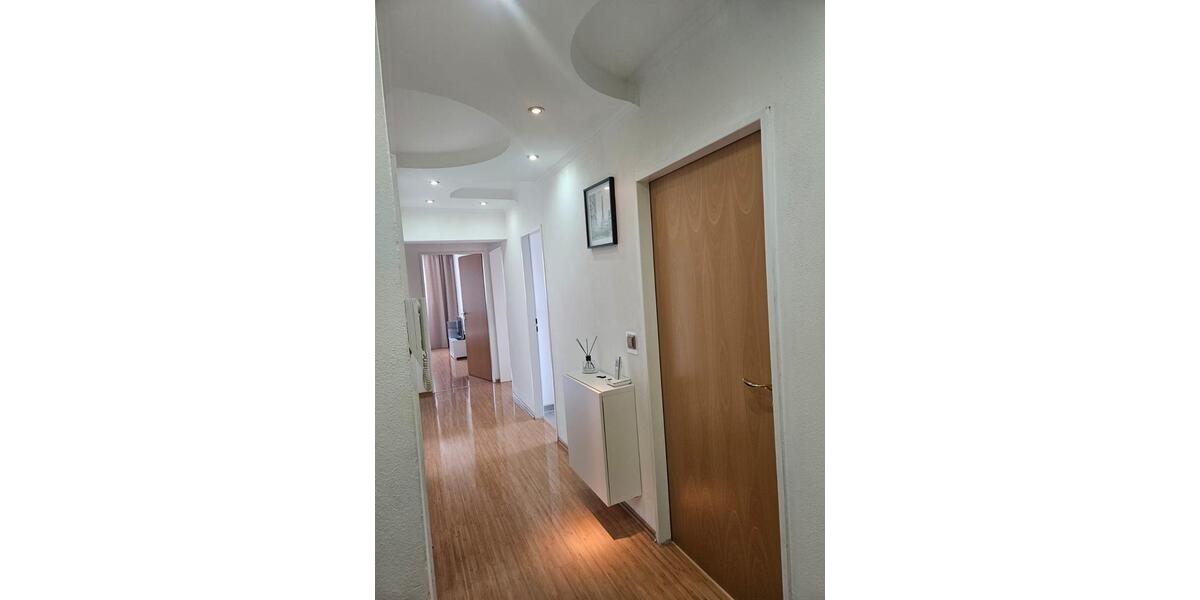 Etagenwohnung Augsburg Universitätsviertel - 3 Zimmer, 88 m&sup2;, 1.550&euro; | Angebot:25420724