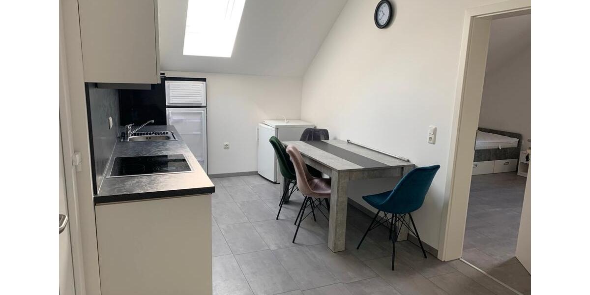 Dachgeschoßwohnung Pöttmes - 1 Zimmer, 50 m&sup2;, 450&euro; | Angebot:26585552