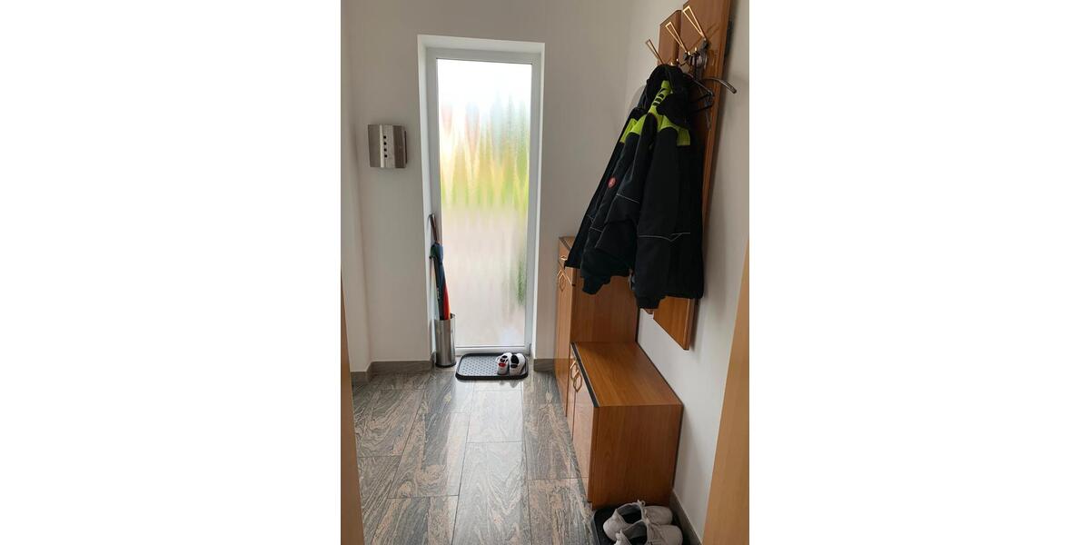 Doppelhaushälfte Wehringen - 6 Zimmer, 165 m&sup2;, 2.100&euro; | Angebot:26634665
