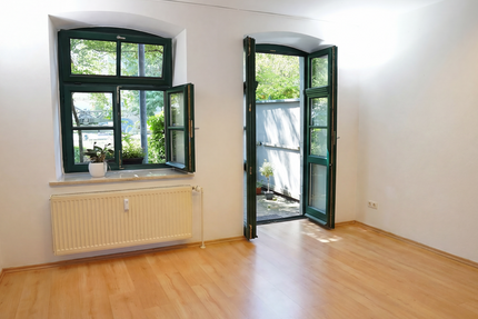 Wohnung Augsburg Innenstadt - 3 Zimmer, 62 m&sup2;, 295.000&euro; | Angebot:27007381