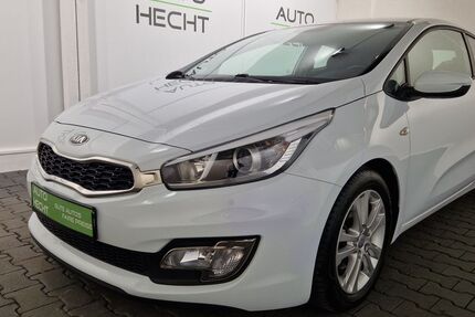 Kia ceed / Ceed 52.195 km 9.470 &euro; Königsbrunn bei Augsburg 86343