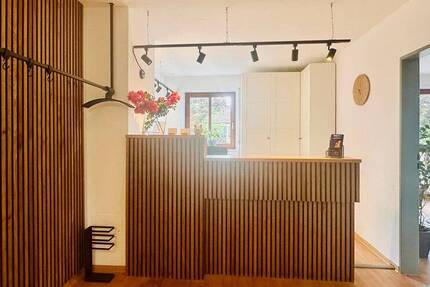 Gewerbeobjekt Königsbrunn - 8 Zimmer, 105 m&sup2;, 399.000&euro; | Angebot:26930907