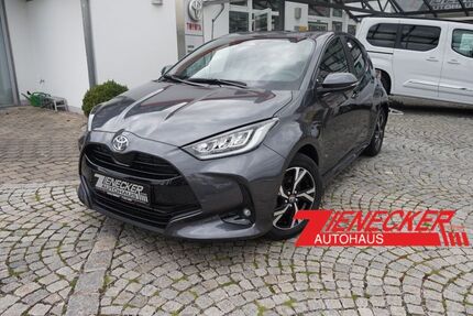 Toyota Yaris 3.000 km 24.790 &euro; Lagerlechfeld 86836