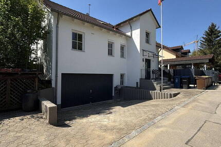 Haus Friedberg Harthausen - 7 Zimmer, 220 m&sup2;, 1.300.000&euro; | Angebot:26801708