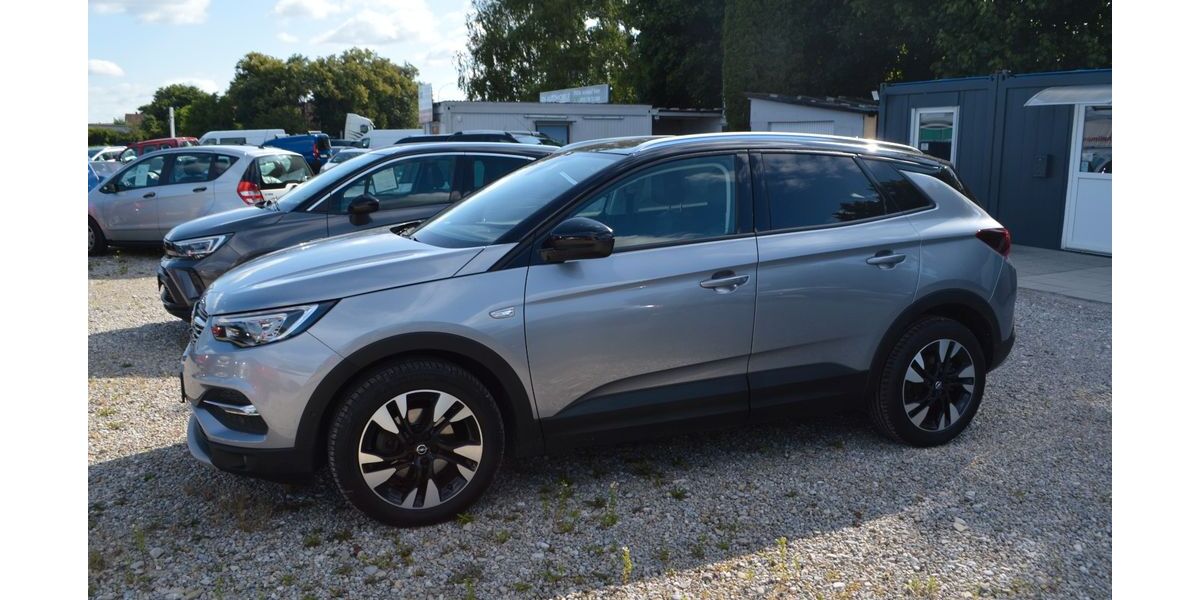 Opel Grandland (X) 47.800 km 21.490 € Königsbrunn 86343
