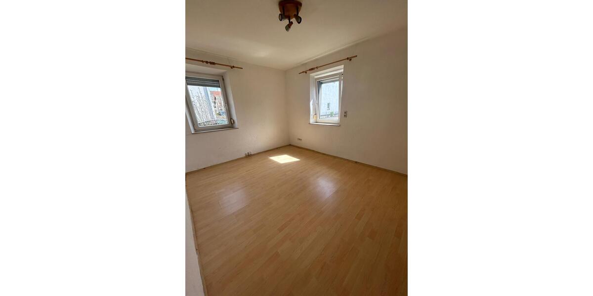 Erdgeschoßwohnung Augsburg Oberhausen - 2 Zimmer, 40 m&sup2;, 144.000&euro; | Angebot:26138146