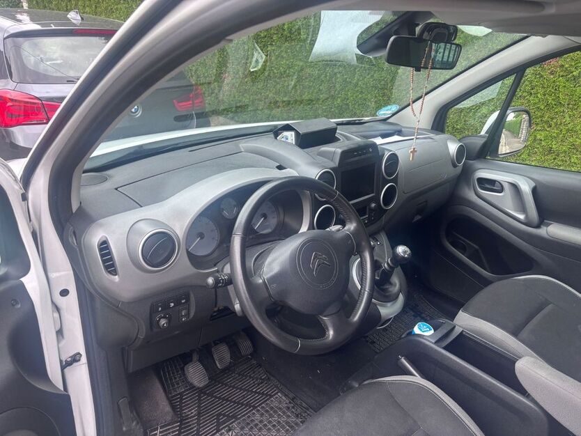 Citroen Berlingo 145.000 km 7.500 € Augsburg 86156