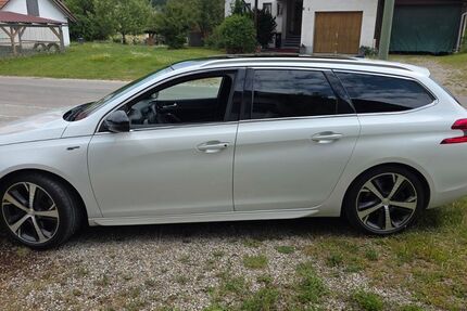 Peugeot 308 121.600 km 12.200 &euro; Scherstetten 86872