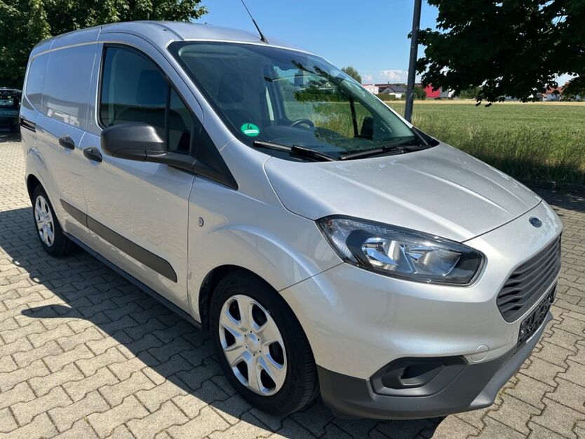 Ford Transit Courier 42.000 km 11.990 € Dinkelscherben 86424