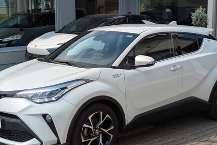 Toyota C-HR 75.000 km 19.990 &euro; Friedberg-Rinnenthal 86316