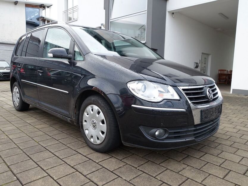 VW Touran 280.000 km 1.790 € Königsbrunn 86343